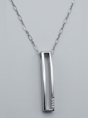 Sterling Silver 925 Diamond Bar Pendant Necklace Modern Oval Paperclip Chain 20"